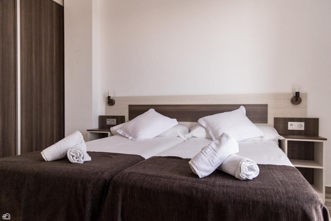 Meson Hostal La Cabana Medellin Ngoại thất bức ảnh