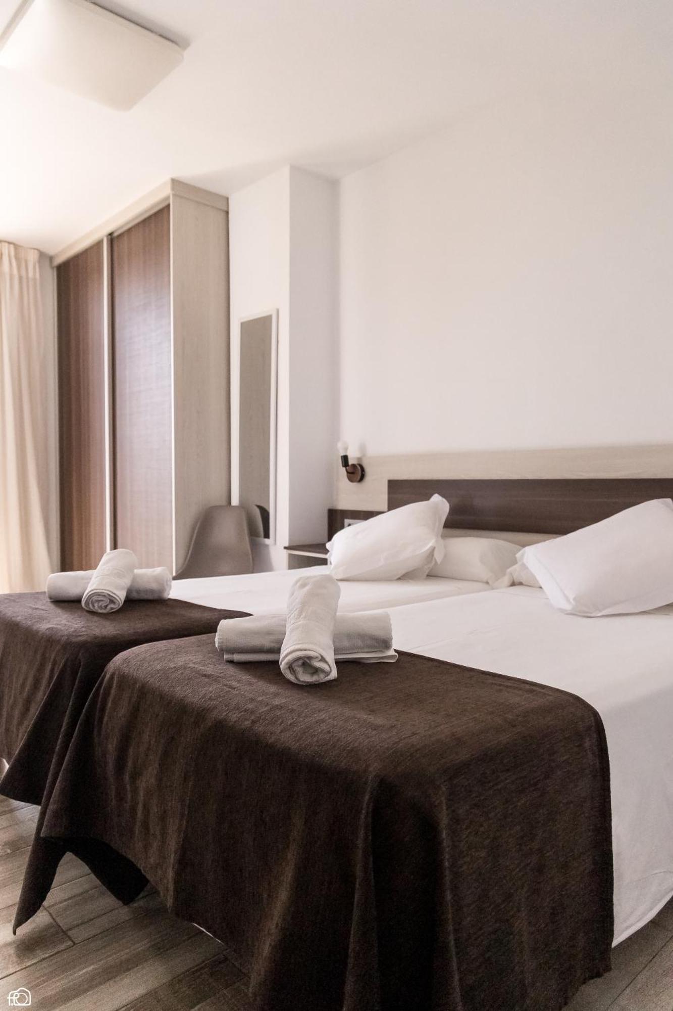 Meson Hostal La Cabana Medellin Ngoại thất bức ảnh